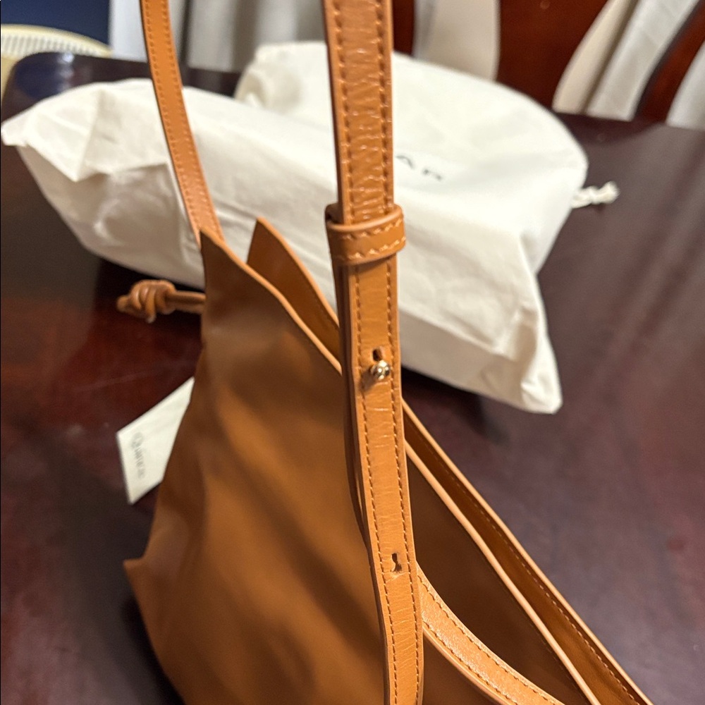 Quince Caramel Crossbody Bag - Picture 16 of 16